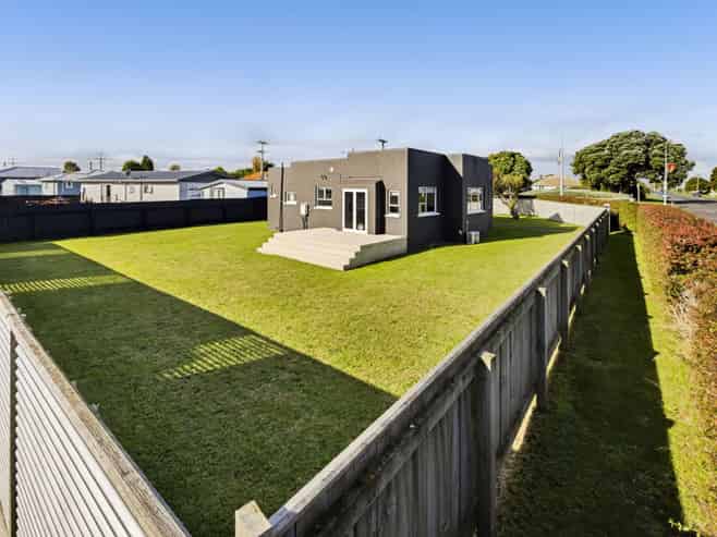 320 South Road, Hawera