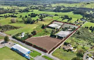 694 Mangakahia Road, Poroti