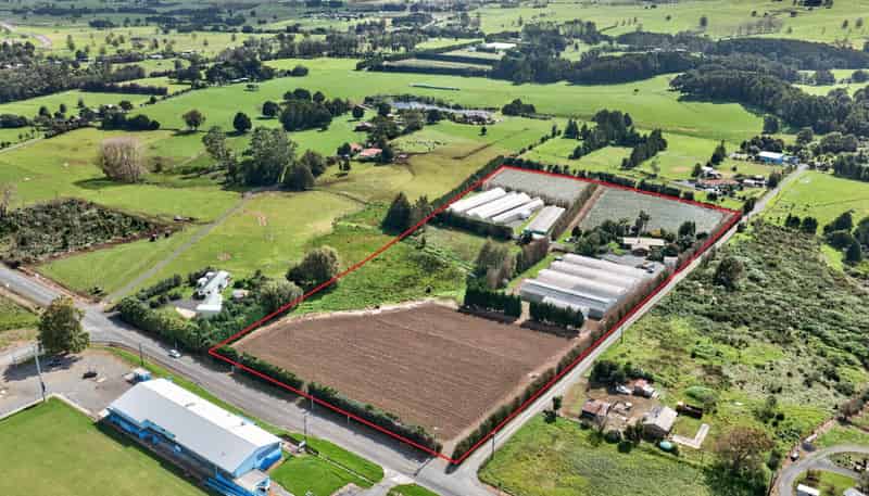 694 Mangakahia Road, Poroti