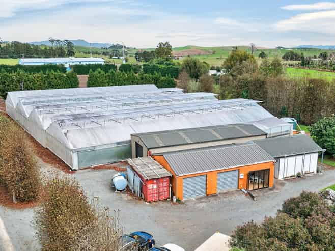 694 Mangakahia Road, Poroti