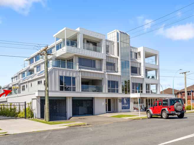 2/19 Victoria Road (The Cascades), Mount Maunganui