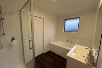 43 Camberley Road, Richmond