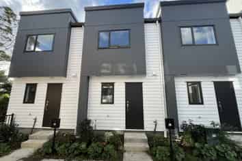 53 Raupeti Lane, Henderson