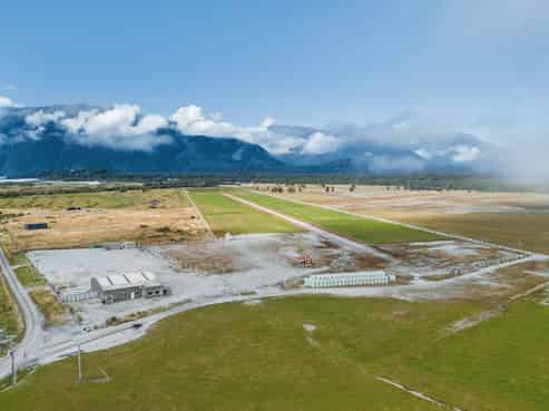 22 Airport Lane, Haast