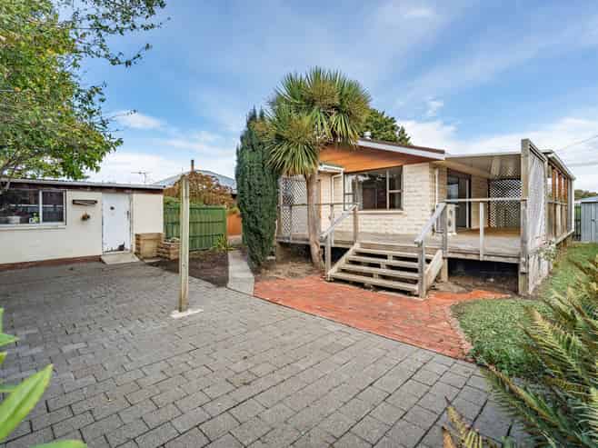 57 Carlyle Road, Mosgiel