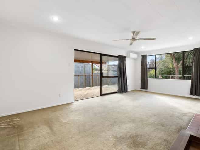 57 Carlyle Road, Mosgiel