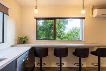  20B Dart Place , Fernhill/Sunshine Bay