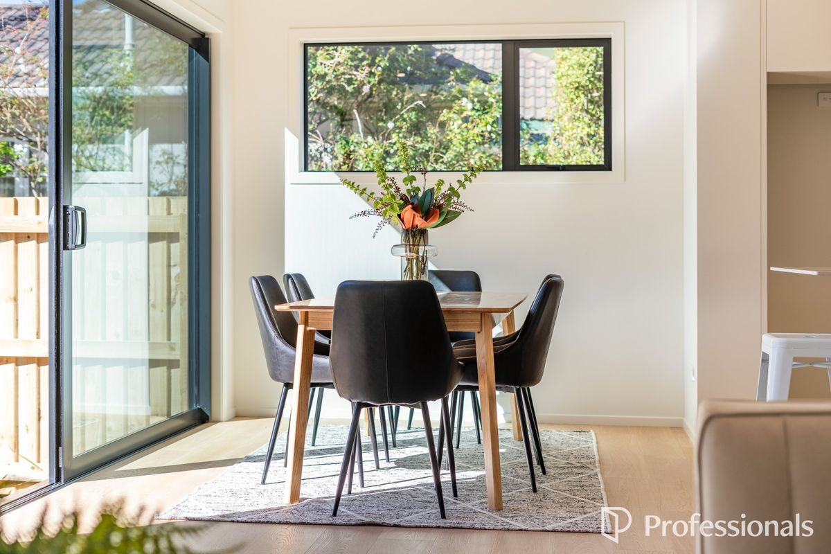 Brand New, Sun-Filled Family Home - Ansicht 6