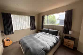 25b Huxley Street, Sydenham