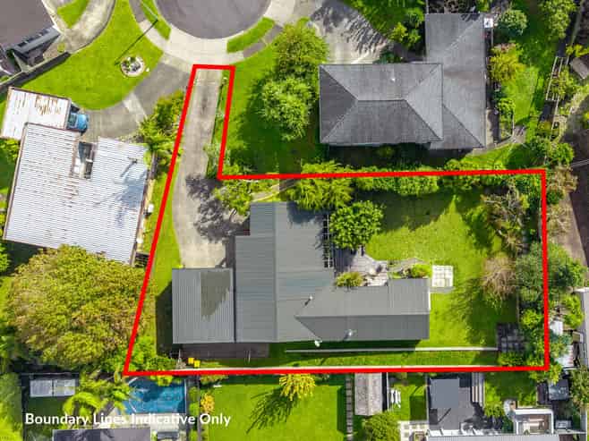 13 Tyrian Close, Half Moon Bay