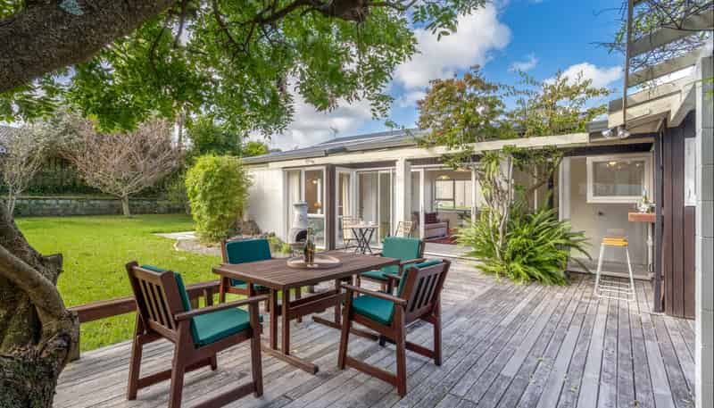 13 Tyrian Close, Half Moon Bay