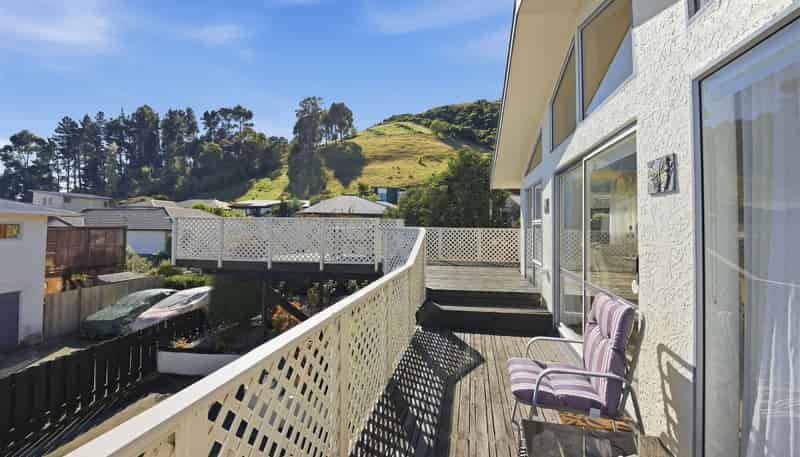 25 Rainbow Drive, Atawhai