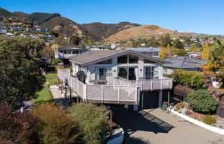 25 Rainbow Drive, Atawhai