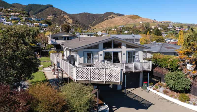 25 Rainbow Drive, Atawhai