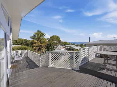 25 Rainbow Drive, Atawhai
