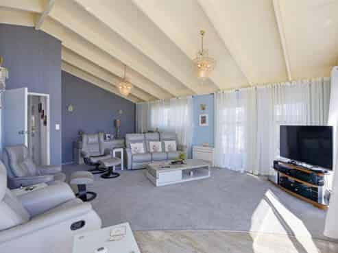 25 Rainbow Drive, Atawhai