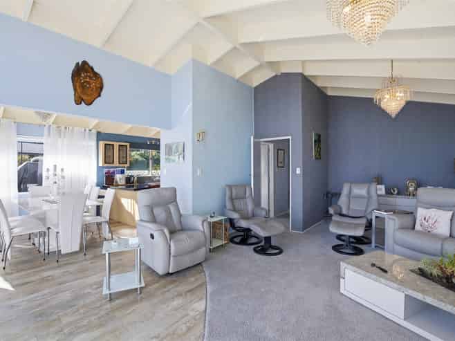 25 Rainbow Drive, Atawhai