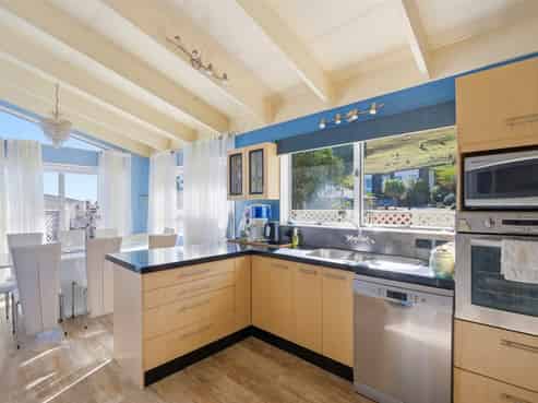 25 Rainbow Drive, Atawhai