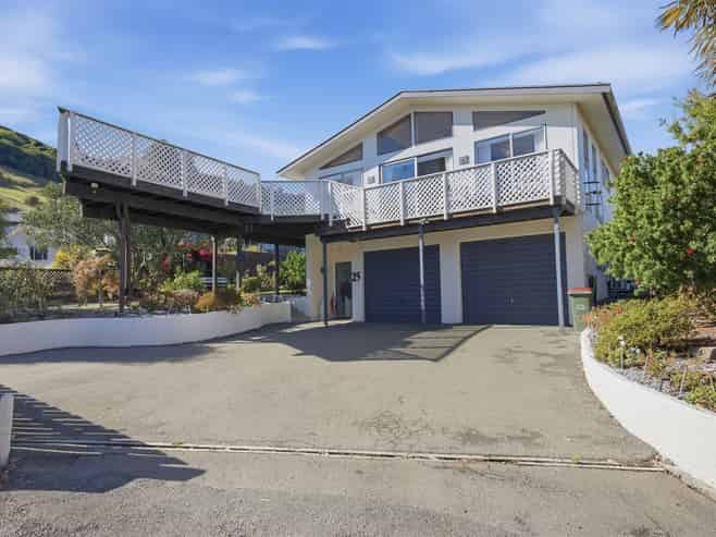 25 Rainbow Drive, Atawhai