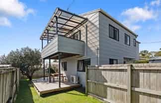 2/12 Gazelle Avenue, Beach Haven
