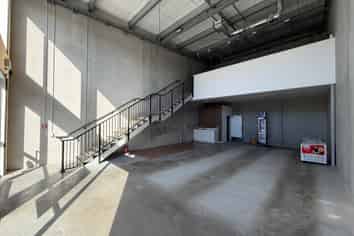 Papamoa Office with Mezzanine