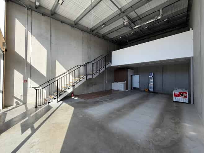 Papamoa Office with Mezzanine
