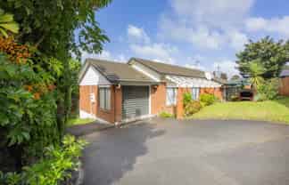 8 Stockton Place, Glendene