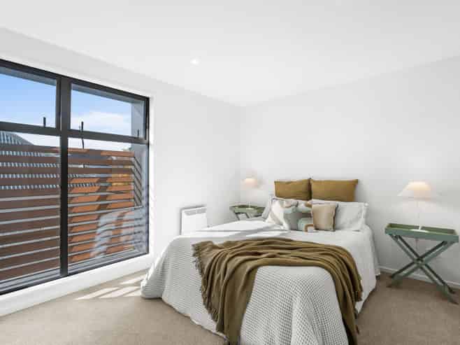 15/130 Holly Road, Saint Albans