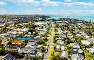 25B Kiteroa Terrace, Rothesay Bay