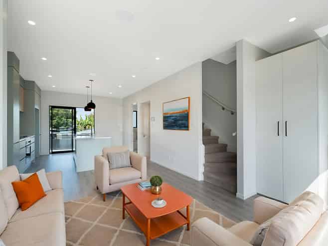 1/107 Hobsonville Road, West Harbour