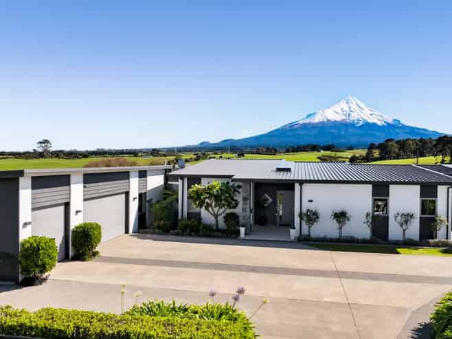 1177 Palmer Road, Stratford