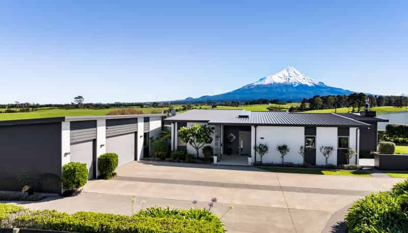 1177 Palmer Road, Stratford