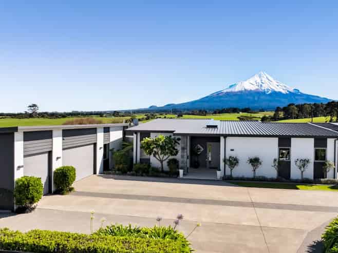 1177 Palmer Road, Stratford