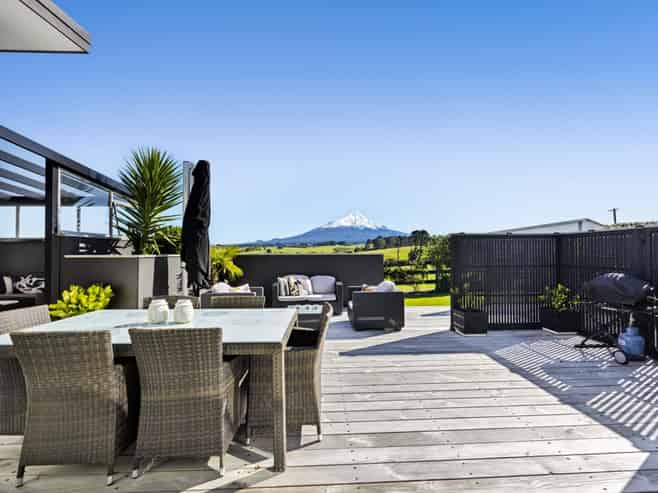 1177 Palmer Road, Stratford