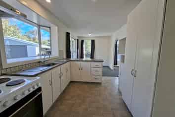 6 Inverell Place, North New Brighton