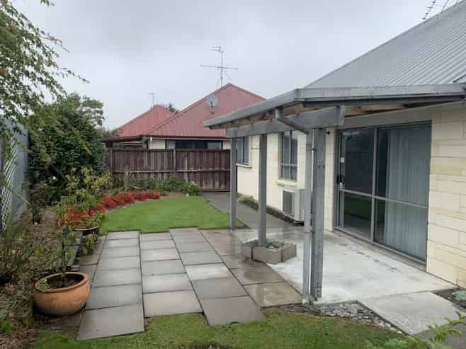 77B Oxford Street, Hampstead