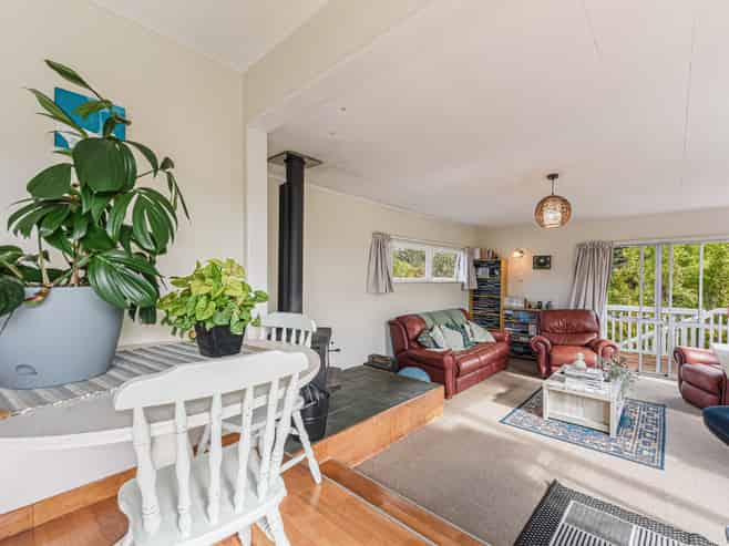 8b Tuckett Place, Enner Glynn