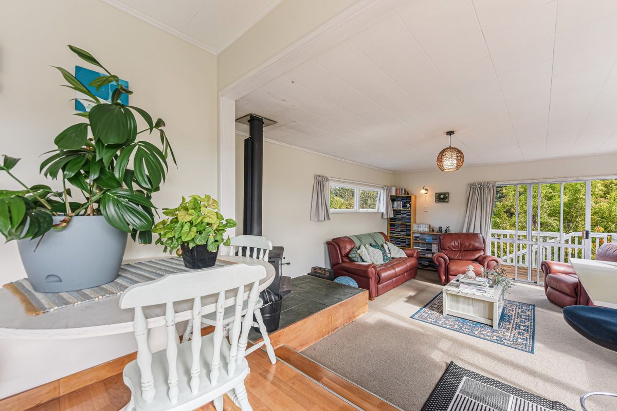 Four Bedrooms, Two Bathrooms - 2,001sqm Section - Ansicht 5