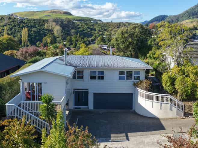 8b Tuckett Place, Enner Glynn