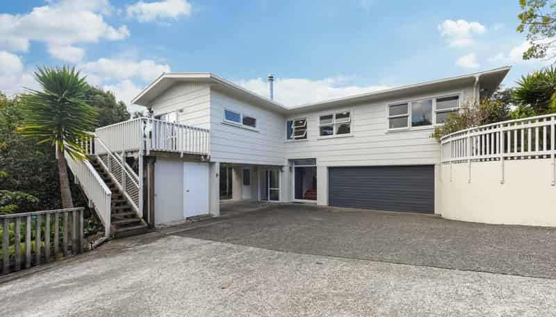 8b Tuckett Place, Enner Glynn