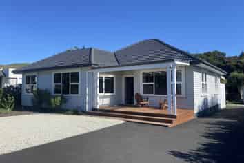 A/28 Moana Road , Wainui
