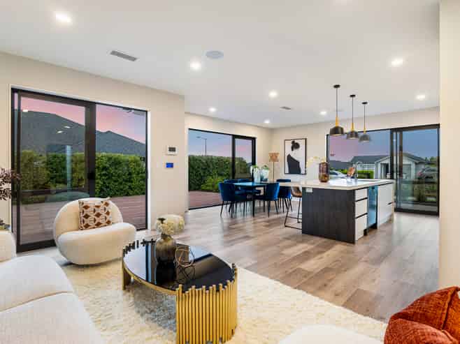 84 Maurice Kelly Road, Milldale