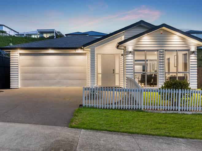 24 Maka Terrace, Orewa