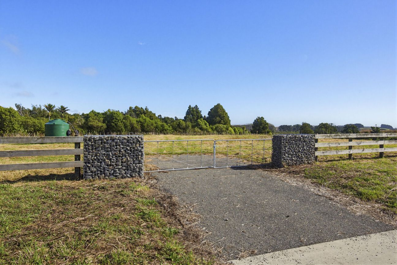 Waiwiri Springs - Lot 1 - 0.8059ha - Więcej