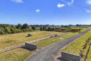 Lot 1 Whio Grove, Hokio Beach