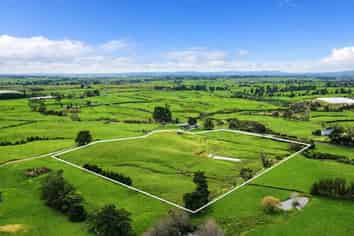 197 Charles Road, Karaka