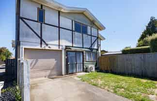 1/702 Grays Road, Mahora