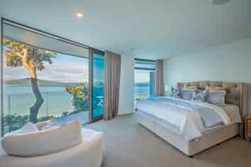 1/48A Seacliffe Avenue, Belmont