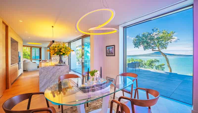 2/48A Seacliffe Avenue, Belmont