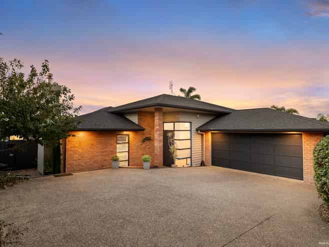 15 Willis Avenue, Pukekohe